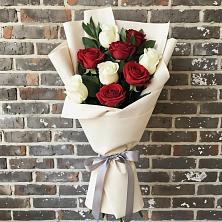 Букет цветов из:  Розы в Петровке