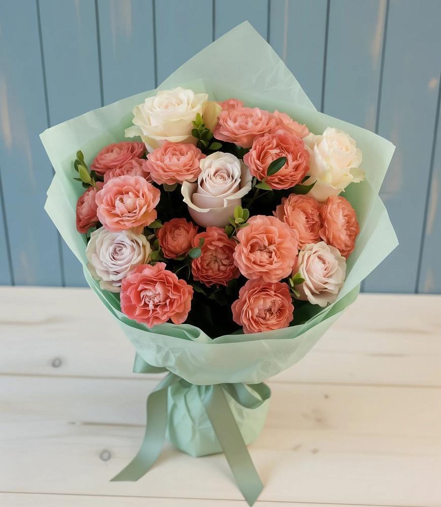 Букет цветов из: Розы в Петровке