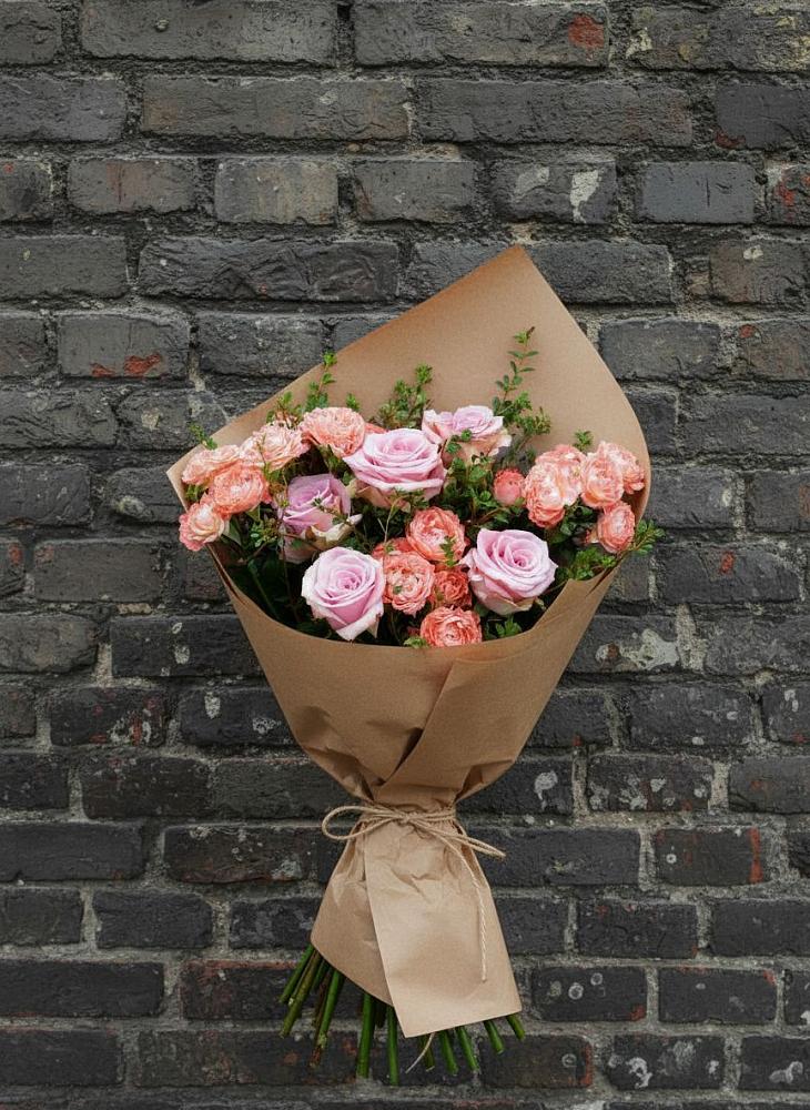 Букет цветов из: Розы в Петровке