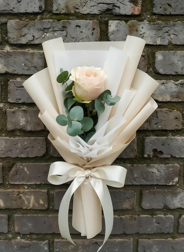 Букет цветов из: Розы в Петровке