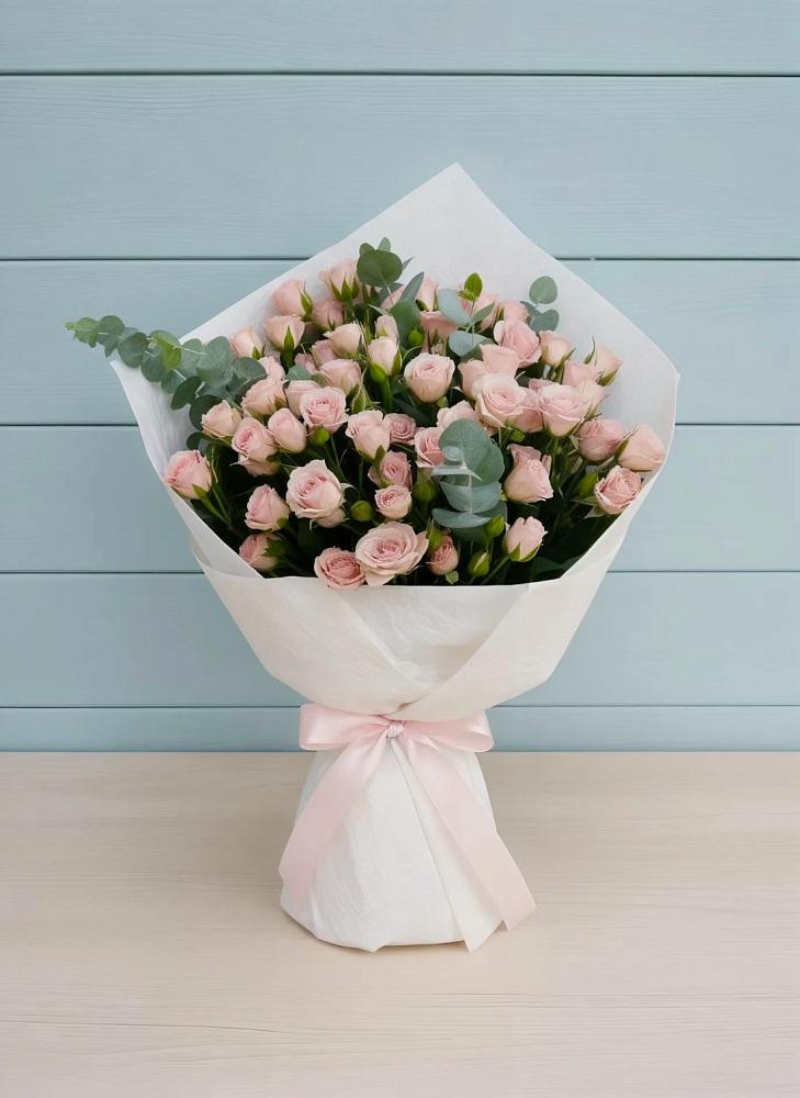 Букет цветов из: Розы в Петровке