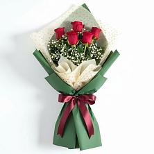 Букет цветов из:  Розы в Петровке