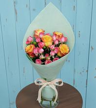 Букет цветов из:  Розы в Петровке