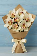 Букет цветов из:  Орхидеи и Розы в Петровке